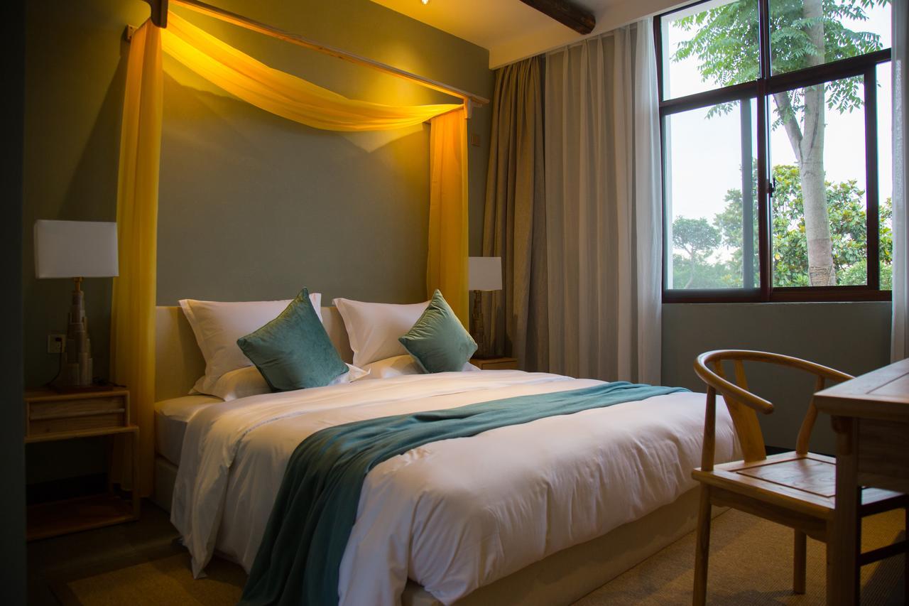 Seclusion Scenery Of Tangquan Hotspring Hotel Nanquim Exterior foto