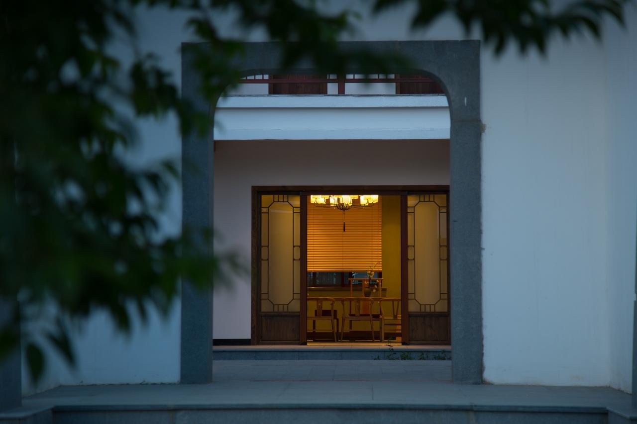 Seclusion Scenery Of Tangquan Hotspring Hotel Nanquim Exterior foto